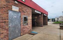 600 14th St, Arnold, PA 15068