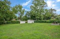 76 Liberty Rd, Bernardsville Boro, NJ 07924-2736