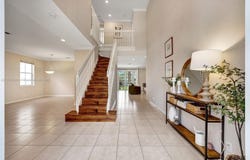 3892 Falcon Ridge Cir, Weston, FL 33331