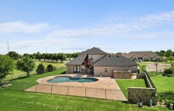5502 Pheasant Run, Enid, OK 73703