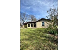 607 Lehigh Ave, Hartshorne, OK 74547