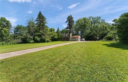 2300 Pagel Road, Mendota Heights, MN 55120