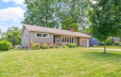 4717 W 76th Street, Prairie Village, KS 66208