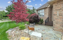 954 Glen Oaks Terrace, West Des Moines, IA 50266