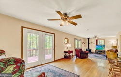 121 PENDRAGON COURT, PAW PAW, WV 25434