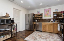 350 S John Q Hammons Parkway, Springfield, MO 65806