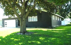 426 Poplar Street, Osage, IA 50461