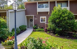 100 Quarterdeck Townes, New Bern, NC 28562