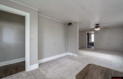 117 2nd St SW, Madelia, MN 56062