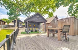 1557 110th Street NW, Grove, OK 74344