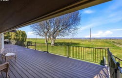 33317 SCHULZ Ln, Hermiston, OR 97838
