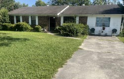 83 Eldridge, Metter, GA 30439