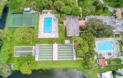 8 SE Casa Rio Road, Port Saint Lucie, FL 34952