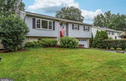 518 BIG BEND ROAD, LANCASTER, PA 17603