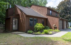65 Pepperbush Place, Malta, NY 12020