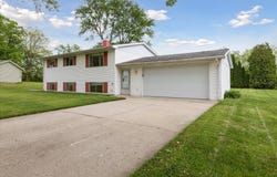 530 Manitou Road, St. Joseph, MI 49085