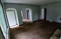 9729 Lakepointe Street, Detroit, MI 48224