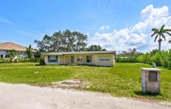606 BITTNER BOULEVARD, NOKOMIS, FL 34275