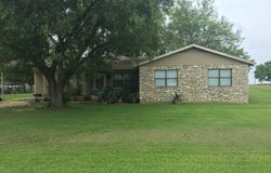 5111 Tucker Hill LN, Cedar Creek, TX 78612
