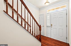 504 LEGRACE Terrace NE, LEESBURG, VA 20176