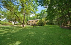 385 River Rd, Uxbridge, MA 01569