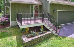 174 Cedar St, Sturbridge, MA 01566