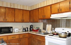 913 Albright Avenue, Scranton, PA 18508