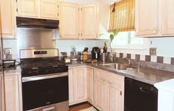 707 Timber Lane, Canton, CT 06019