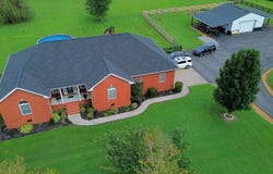 1523 Slickback road, Benton, KY 42025