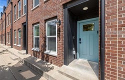 433  SW B  ST, Bentonville, AR 72712