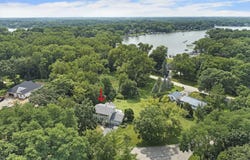 9120 400th Ave, Genoa City, WI 53128
