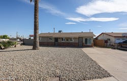 4301 W WELDON Avenue, Phoenix, AZ 85031