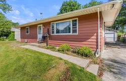 1206 Cole Place, Urbana, IL 61801