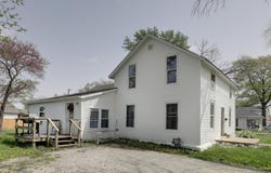 287 E Exchange Street, Kahoka, MO 63445