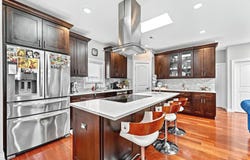 227 S Walnut Lane, Schaumburg, IL 60193