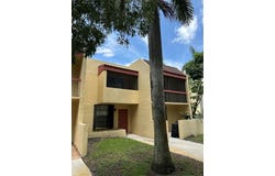 745 SE 1st Way, Deerfield Beach, FL 33441