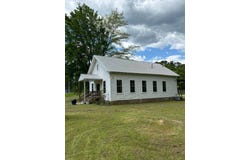 480 Veterans Memorial, Kosciusko, MS 39090