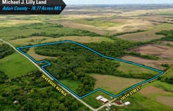 Riverside Avenue, Greenfield, IA 50849