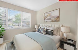 15707 NE BEECH ST, Portland, OR 97230