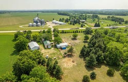 17618 W Highway 81, Brodhead, WI 53520