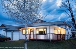 811 JADE Street, Pinedale, WY 82941