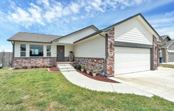 260 W Dusk, Rose Hill, KS 67133
