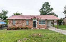 904 N  ST, Barling, AR 72923