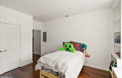 9710 HANDERSON PLACE, MANASSAS PARK, VA 20111