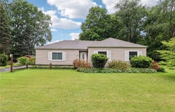 153 N Doan Avenue, OH 44077