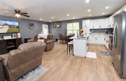 1404 Jessalinn Drive, Lebanon, MO 65536