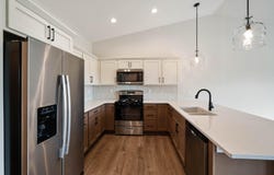 802 Academy Circle, Nevada, IA 50201