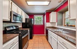 1946 Corners, Lithonia, GA 30058