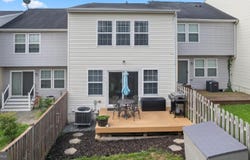 216 MONTICELLO SQ, WINCHESTER, VA 22602