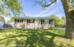 3101 Briarwood Drive, Kalamazoo, MI 49004